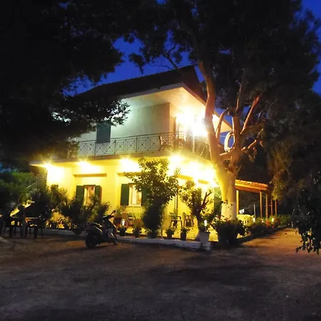 Synodinos Studios Lixouri