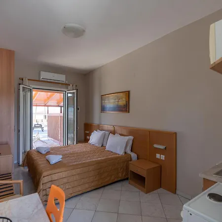 Synodinos Studios Apartment Lixouri