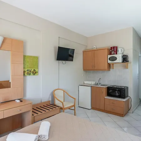 Synodinos Studios Apartment *